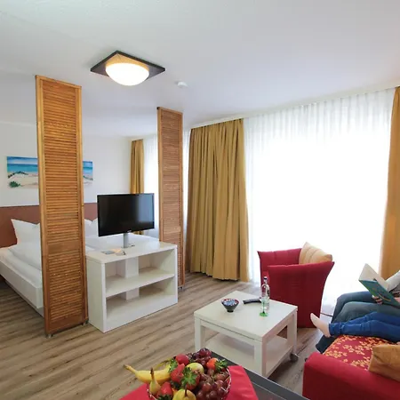 Park-ferienwohnungen Ostseebad 500 M Zum * Sellin (Rugen)